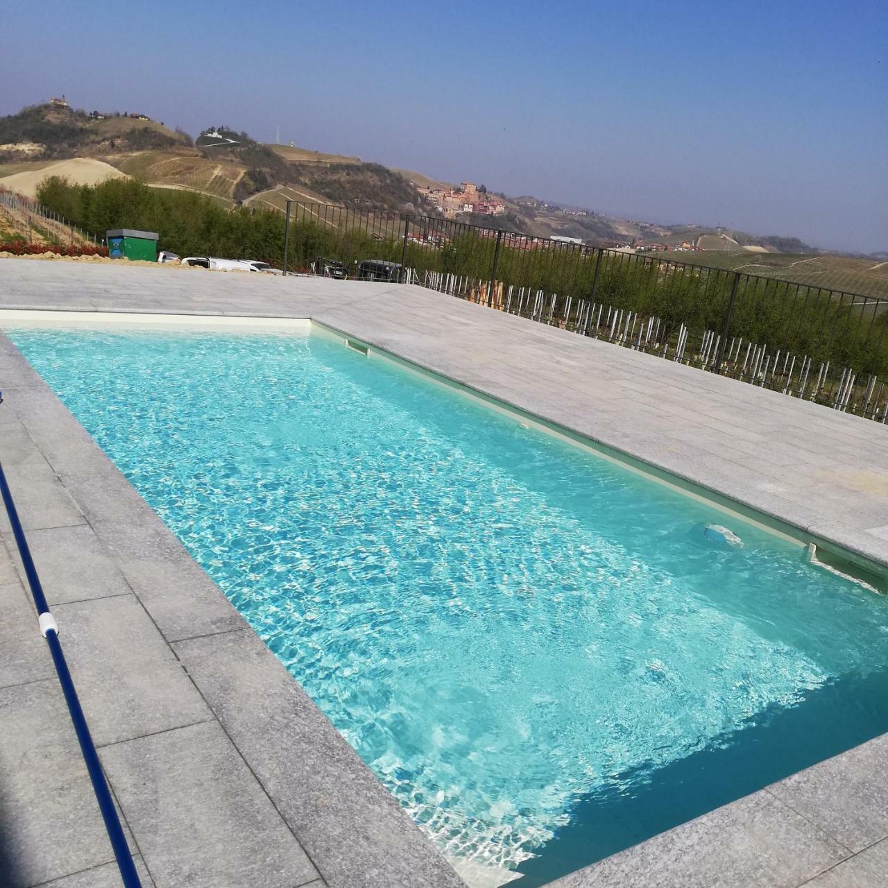 Villa Vecchio Castagnito ภายนอก รูปภาพ